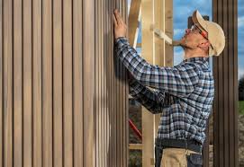 Best Engineered Wood Siding  in Deephaven, MN